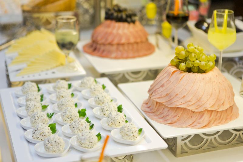 Euphoria Batumi Convention & Casino Hotel - Restoran