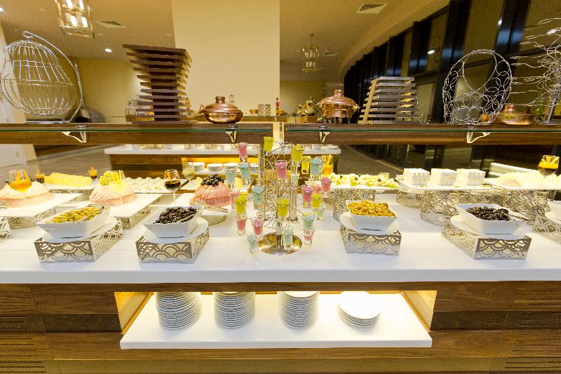 Euphoria Batumi Convention & Casino Hotel - Restoran