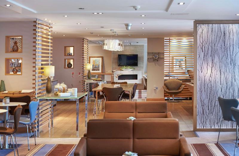 Hilton London Heathrow Airport - Genel