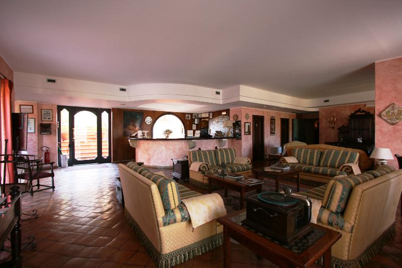 Hotel Villa Sonia - Lobi