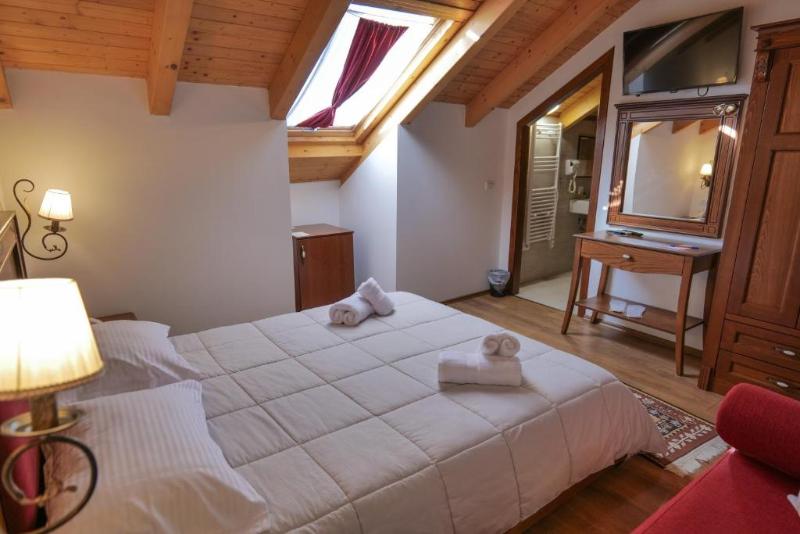 Bineri hotel Gjirokastra - Oda