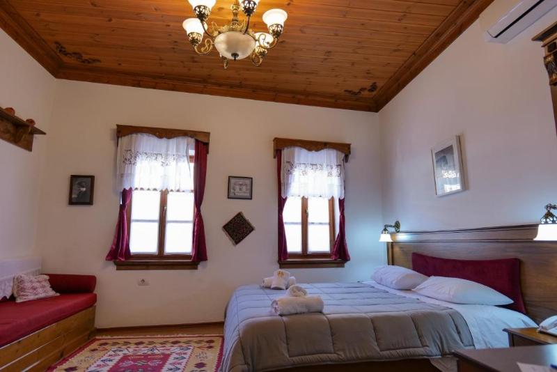 Bineri hotel Gjirokastra - Oda