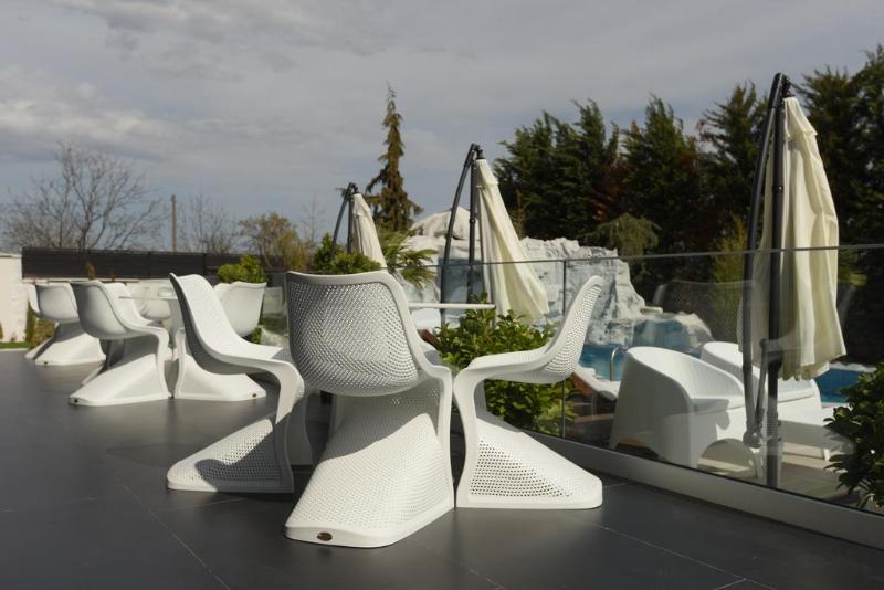 Mirror Hotel - Teras
