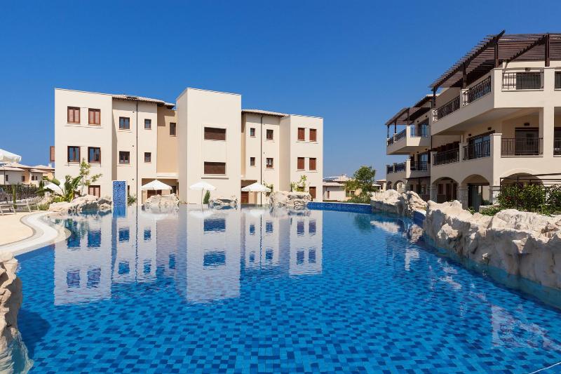 Aphrodite Hills Residences Junior Villas - Havuz
