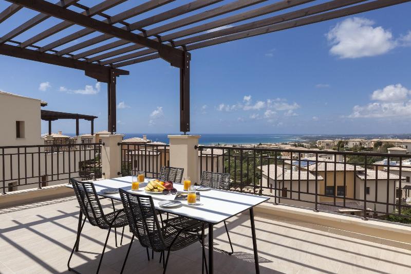Aphrodite Hills Residences Junior Villas - Teras
