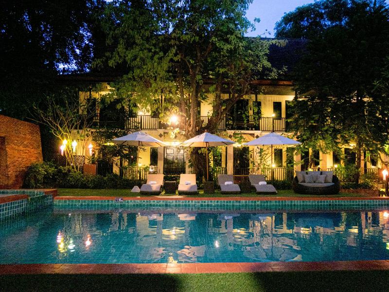 Floral Hotel Ayatana Chiang Mai - Havuz