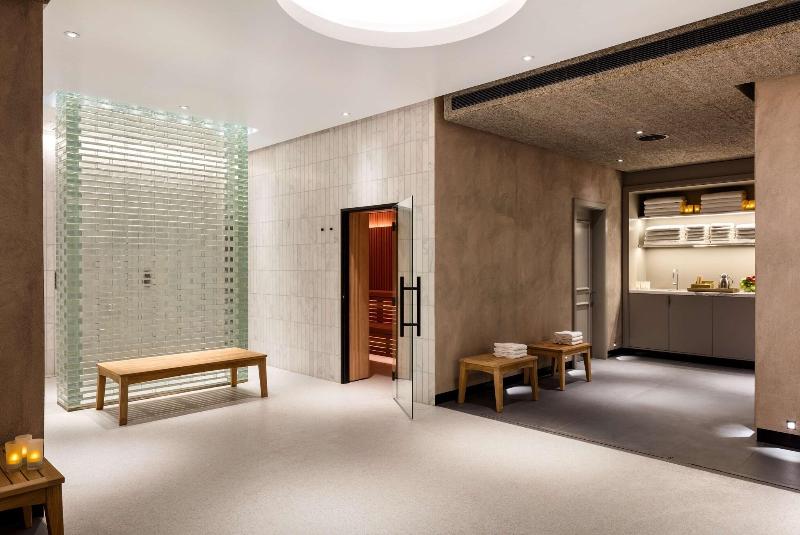 Radisson Blu Hotel & Conference Centre, London LHR - Aktivite