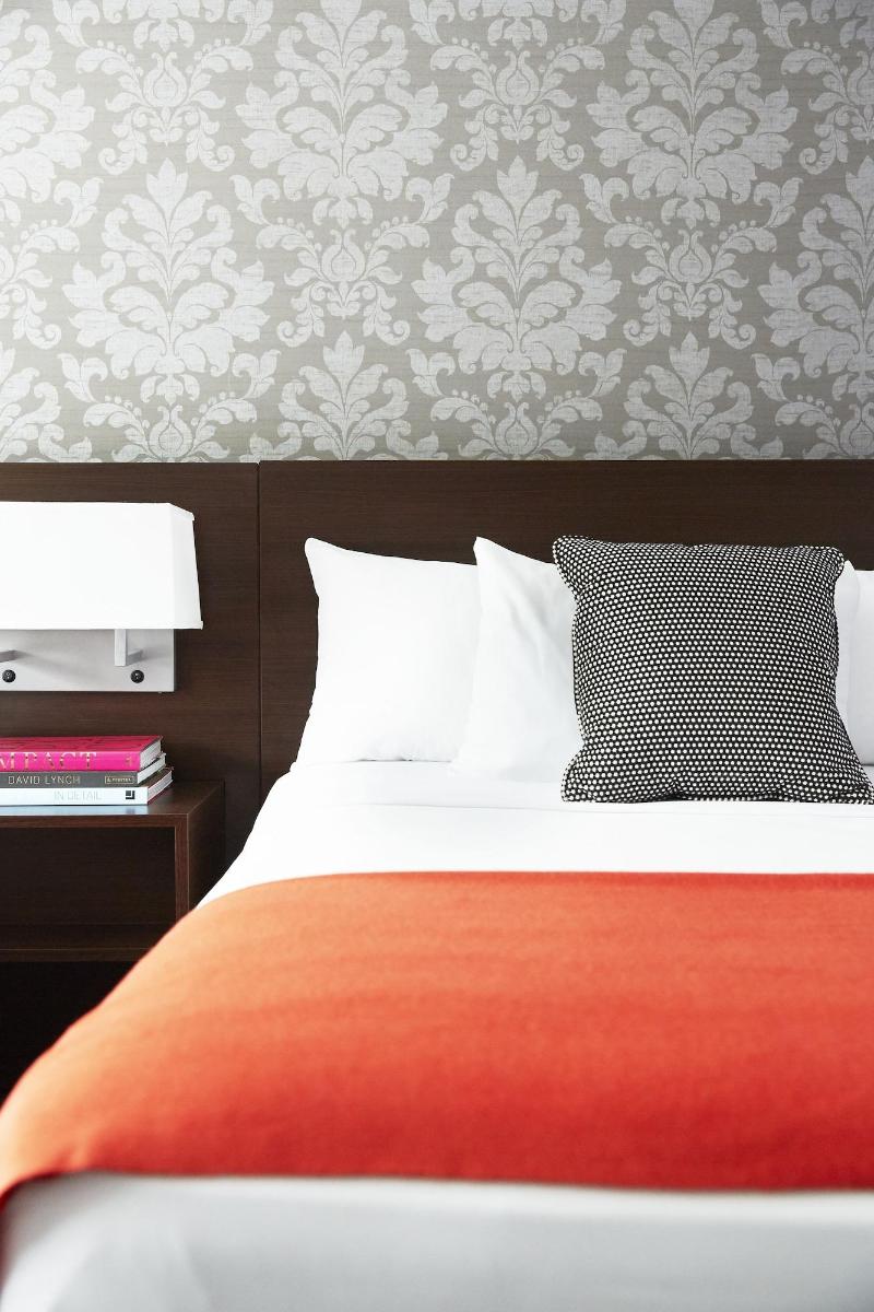 Royal Regency Hotel - Oda