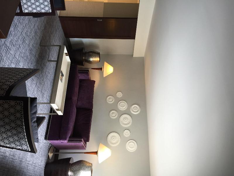 Royal Regency Hotel - Oda
