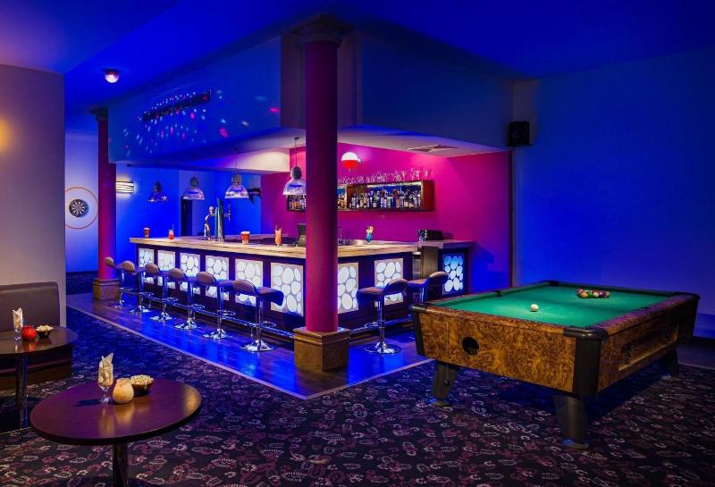 City Hotel Duqm - Bar