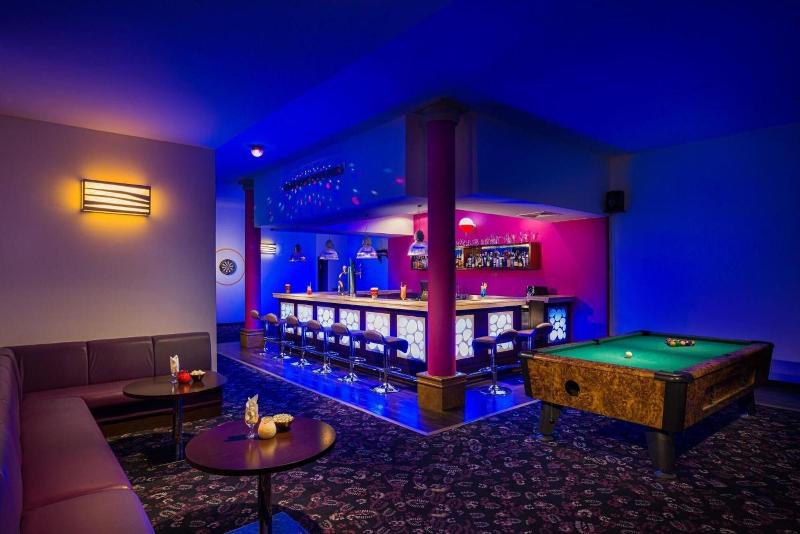 City Hotel Duqm - Bar