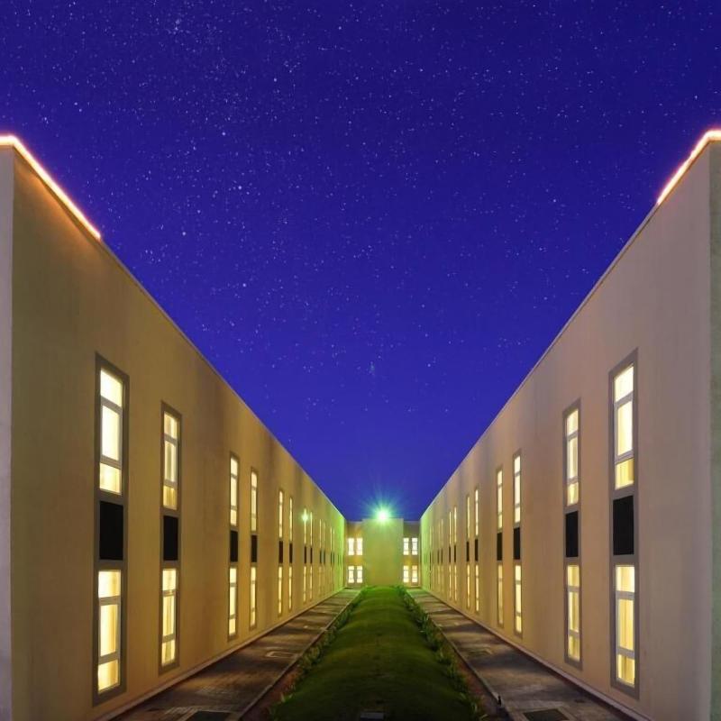 City Hotel Duqm - Genel