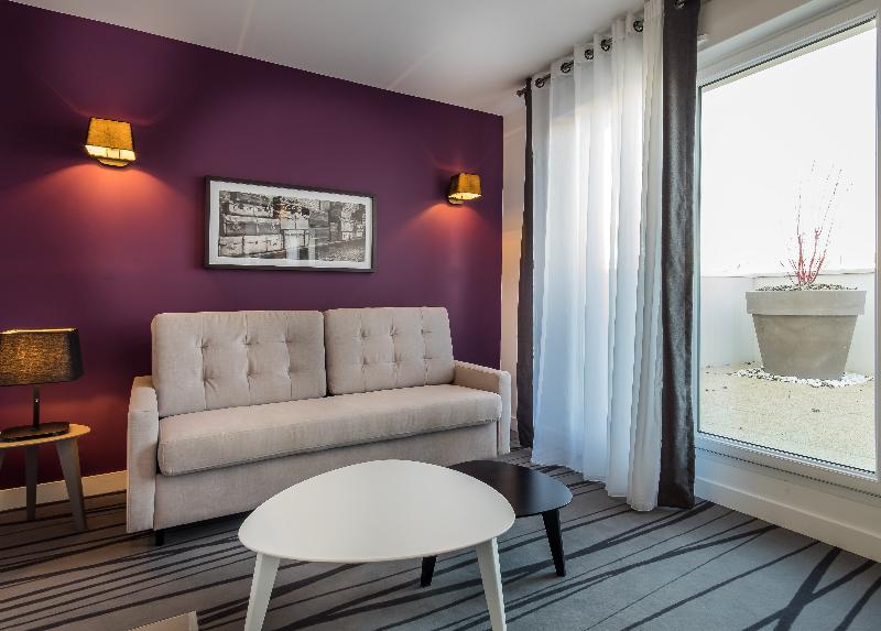 Nemea Appart Hotel So Cloud Lyon gare Part Dieu - Oda