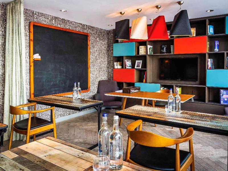Mercure Londra Köprüsü - Toplantı