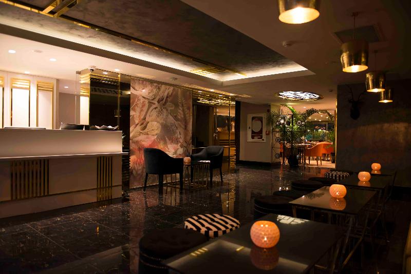 Sky Kamer Boutique Hotel - Lobi