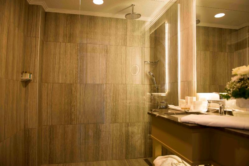 Sky Kamer Boutique Hotel - Oda