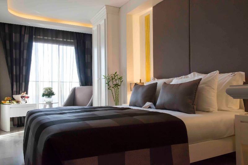 Sky Kamer Boutique Hotel - Oda