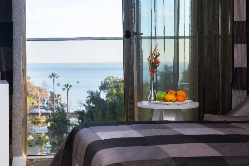 Sky Kamer Boutique Hotel - Oda