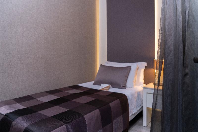 Sky Kamer Boutique Hotel - Oda