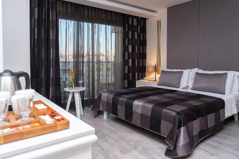 Sky Kamer Boutique Hotel - Oda