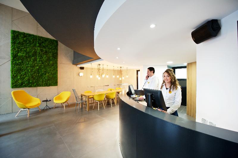 Staycity Aparthotel Marseille Centre Vieux Port - Lobi