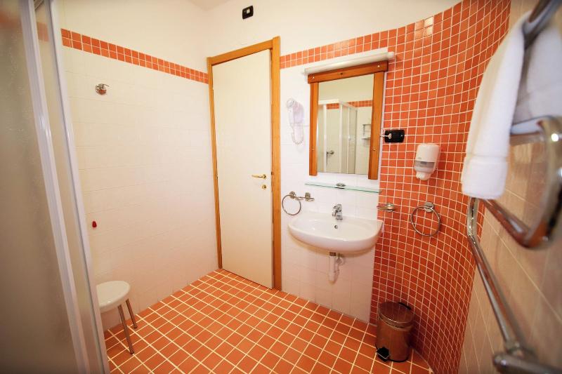 PraCatinat Hotel and Restaurant - Oda