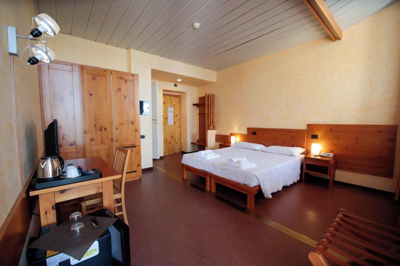 PraCatinat Hotel and Restaurant - Oda