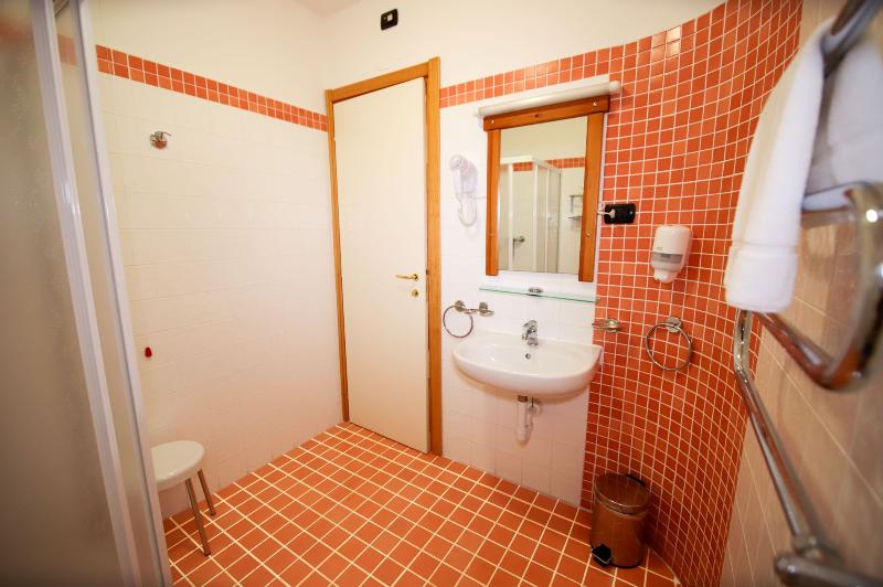PraCatinat Hotel and Restaurant - Oda