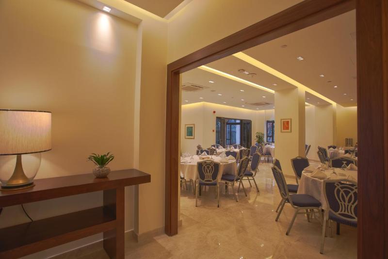 The House Boutique Suites - Restoran