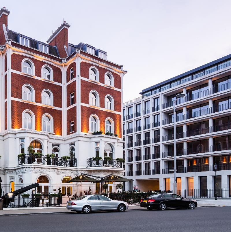 Delano London - Genel