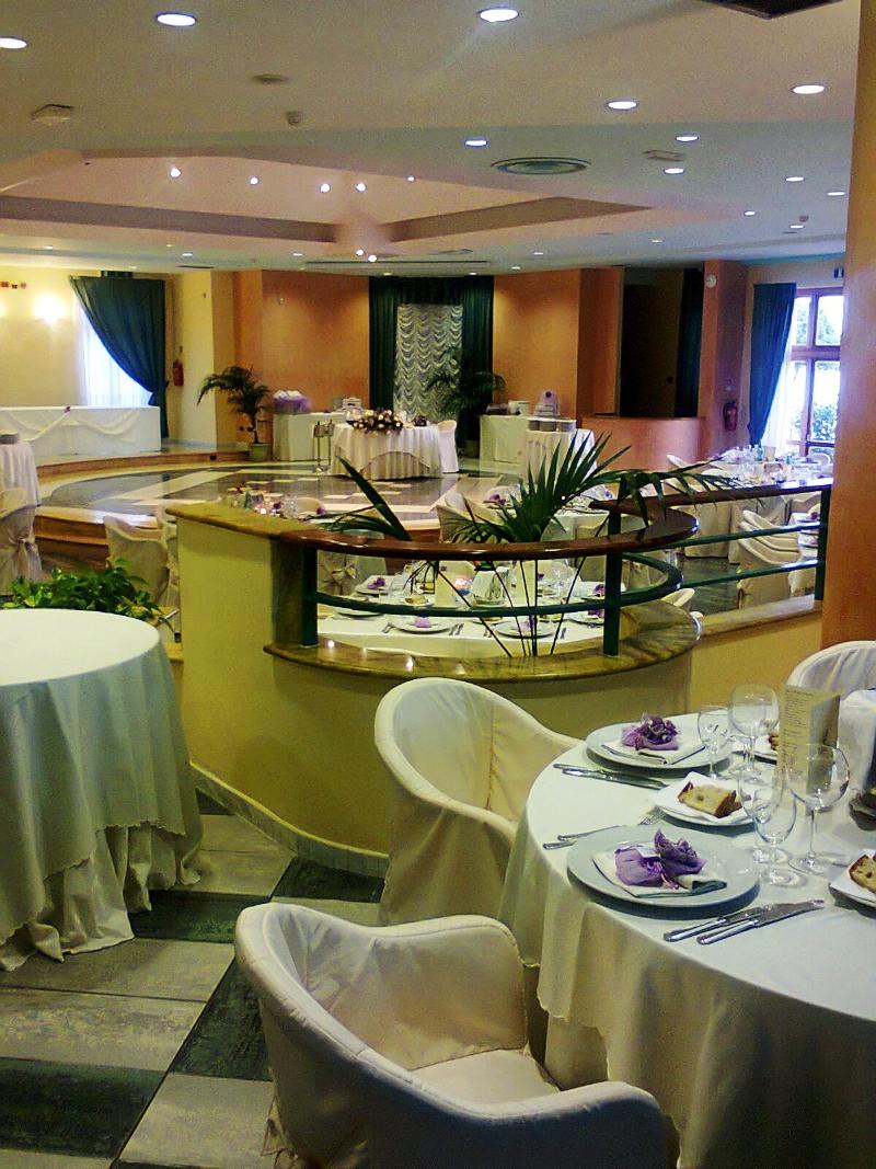 Club San Diego - Restoran
