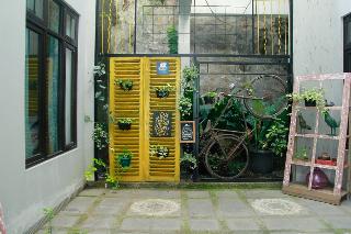 RedDoorz @ Sersan Bajuri fotoÄŸrafÄ±