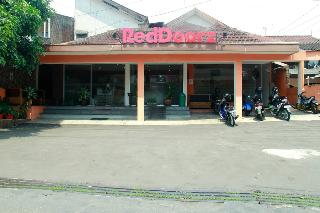 Formerly RedDoorz near Exit Tol Pasteur otel fotoğrafı