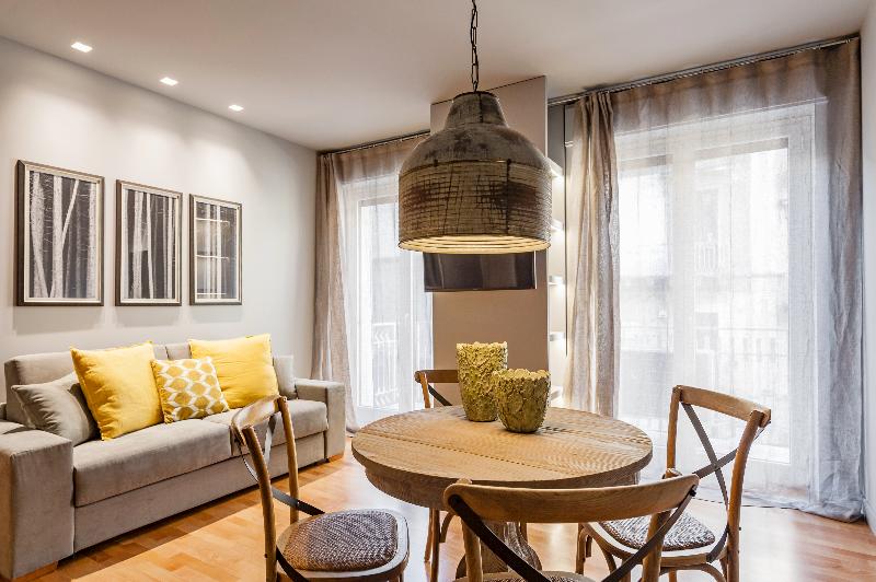 Ferrini Home - Etnea Collection - Oda