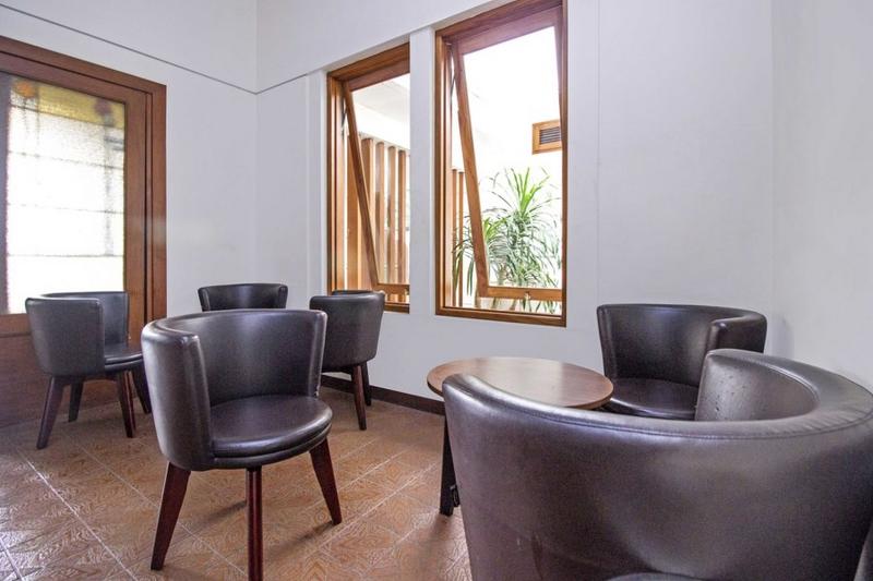Residences by RedDoorz near Rumah Mode - Genel