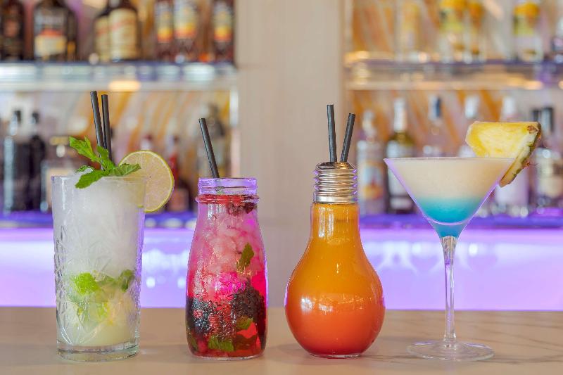 The Level Melia Alicante - Adults Only +18 - Bar