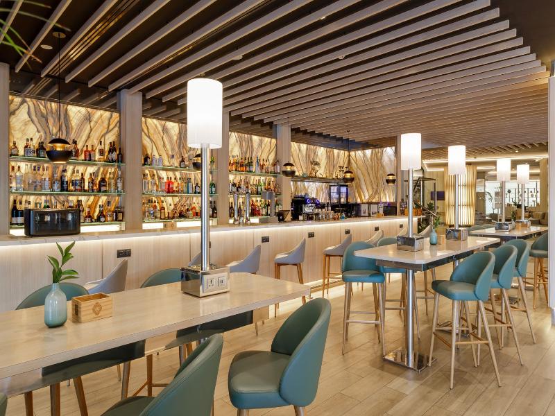 The Level Melia Alicante - Adults Only +18 - Bar