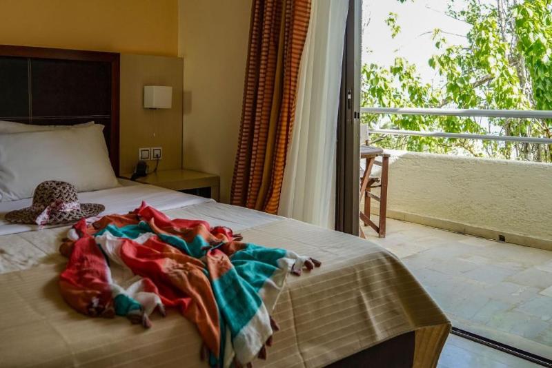 Kokoni Beach Hotel - Oda