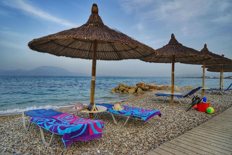 Kokoni Beach Hotel - Plaj