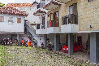 RedDoorz @ Dago Asri 3 otel fotoğrafı