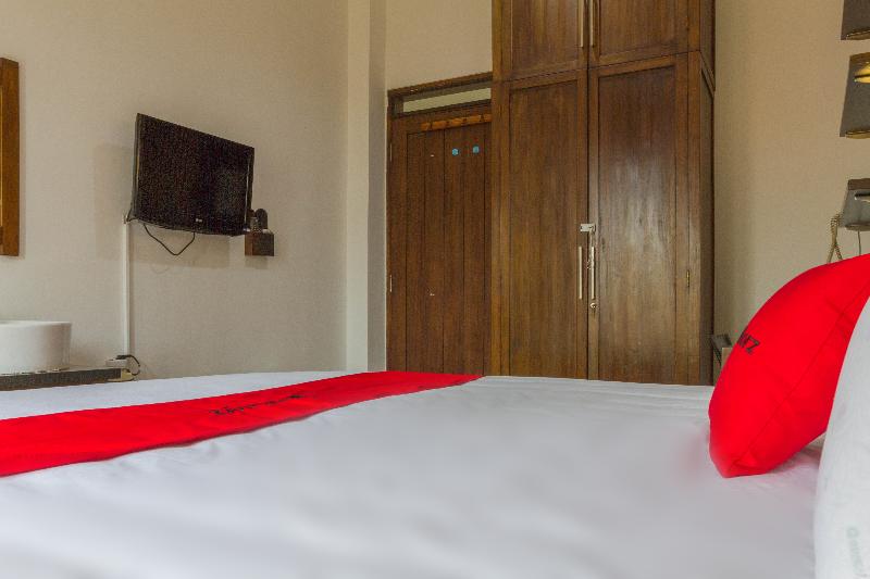 RedDoorz @ Dago Asri 3 - Oda