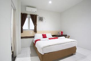 RedDoorz @ Pelajar Pejuang 3 otel fotoğrafı