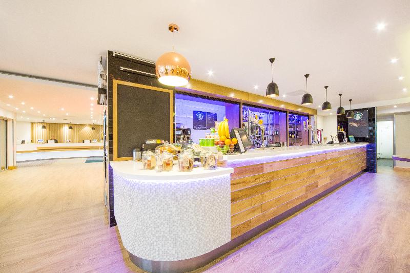 Holiday Inn London - Gatwick Airport - Bar