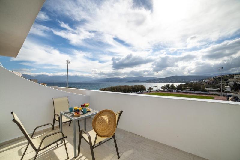 Naiades Marina Hotel - Oda