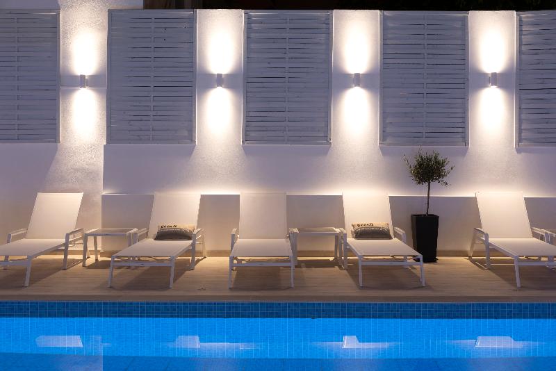Naiades Marina Hotel - Havuz