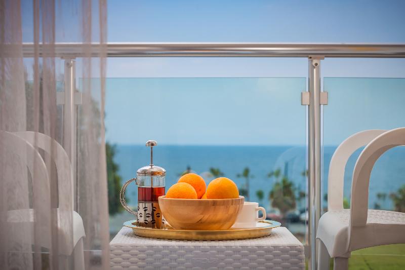 Golden Orange Hotel - Oda