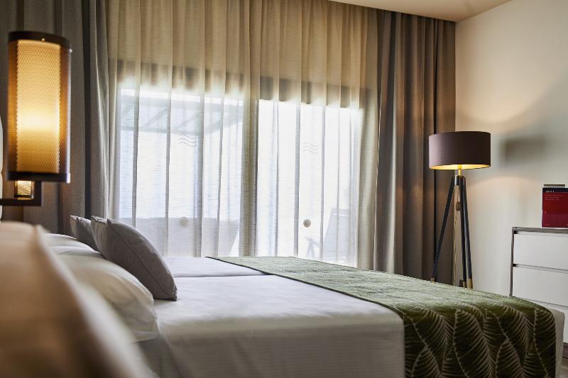 Hotel Riu Atoll - Oda