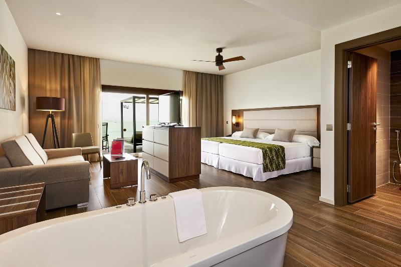 Hotel Riu Atoll - Oda