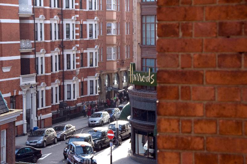 The Capital Hotel, Apartments  & Townhouse - Genel