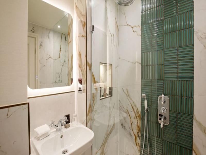 The Capital Hotel, Apartments  & Townhouse - Oda